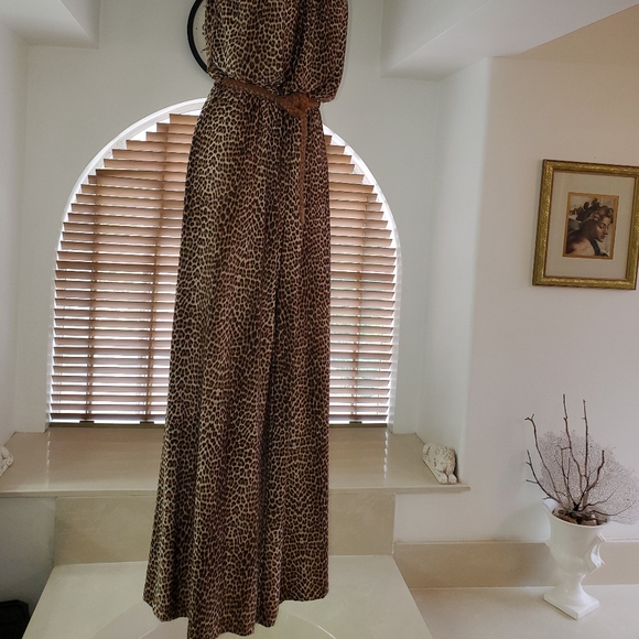 Jumpsuit - Picture 8 of 8